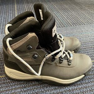 Columbia Newton Ridge Plus Hiking Boots